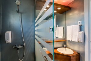 Bagno completo dell'appartamento in affitto